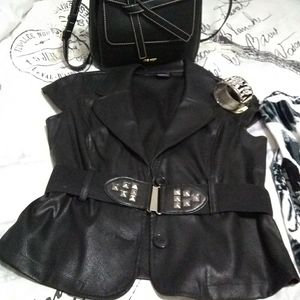 Nice blouse with belt